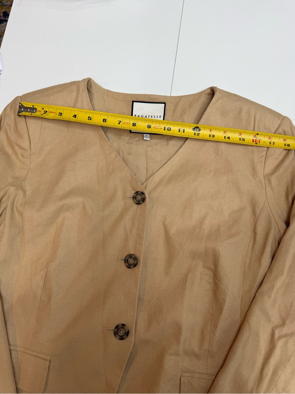 Bagatelle Women's Beige Tailored Spring / Summer Belted Blazer size XL - Picture 8 of 12